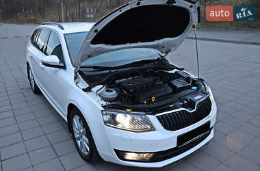 Универсал Skoda Octavia 2015 в 