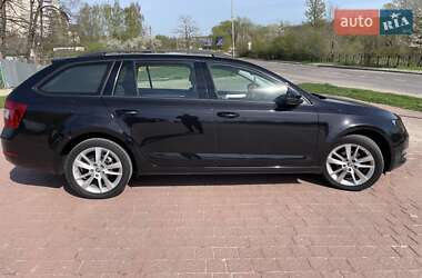 Універсал Skoda Octavia 2017 в 