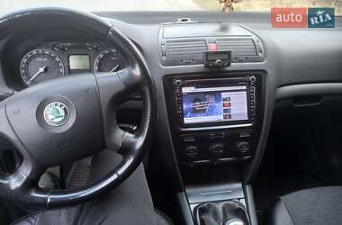 Лифтбек Skoda Octavia 2004 в Красилове