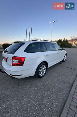 Універсал Skoda Octavia 2019 в 
