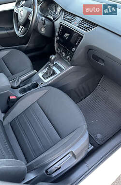 Універсал Skoda Octavia 2019 в 