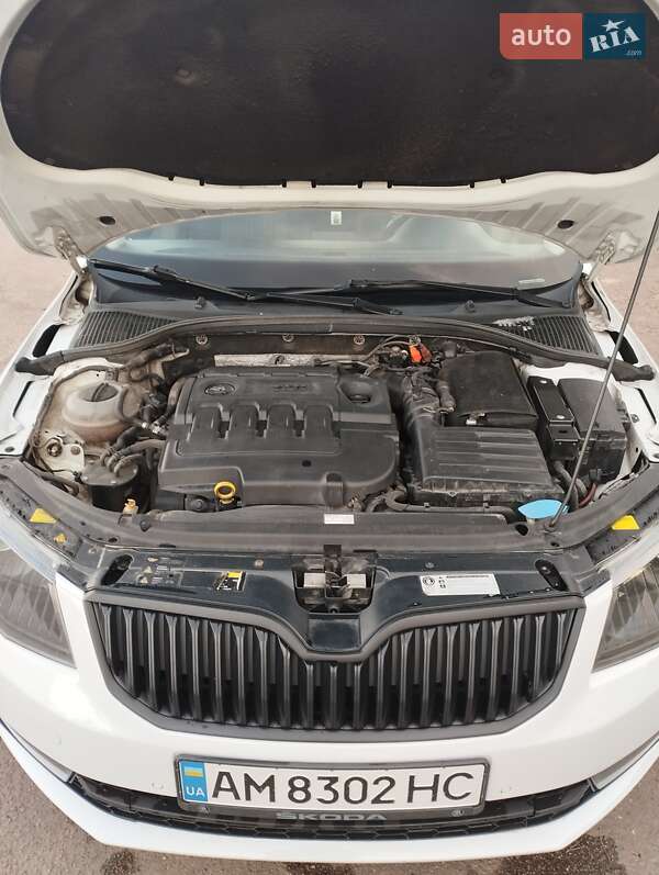 Универсал Skoda Octavia 2014 в Звягеле