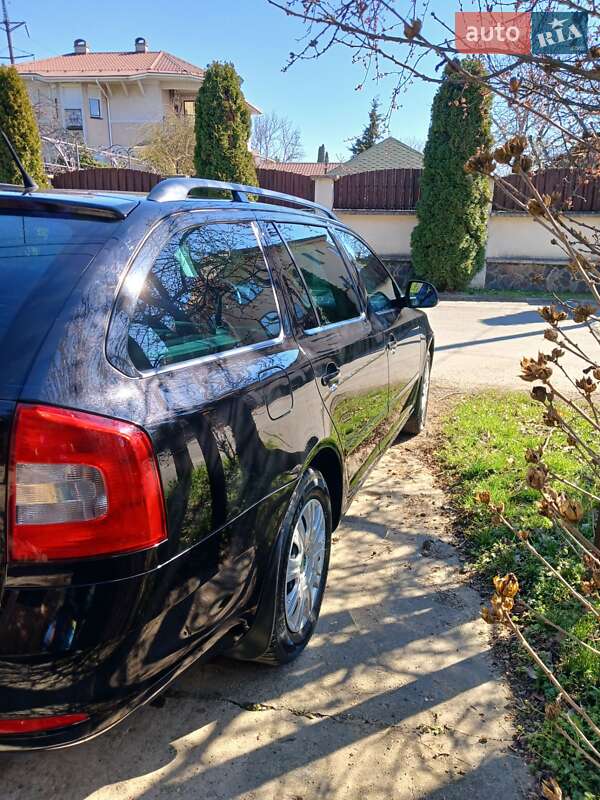Универсал Skoda Octavia 2009 в Ужгороде