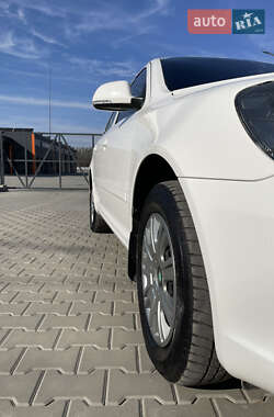 Универсал Skoda Octavia 2009 в 