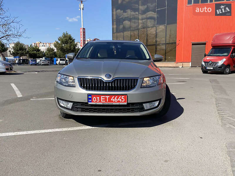 Універсал Skoda Octavia 2013 в Одесі