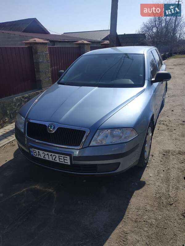 Универсал Skoda Octavia 2011 в 
