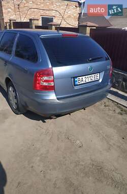 Универсал Skoda Octavia 2011 в 