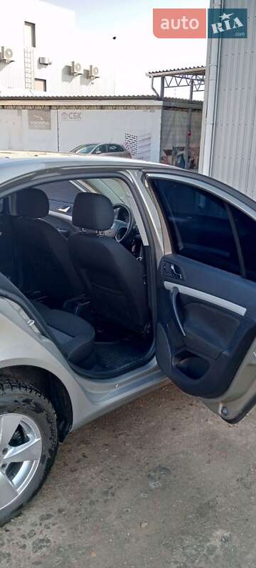 Ліфтбек Skoda Octavia 2006 в Прилуках