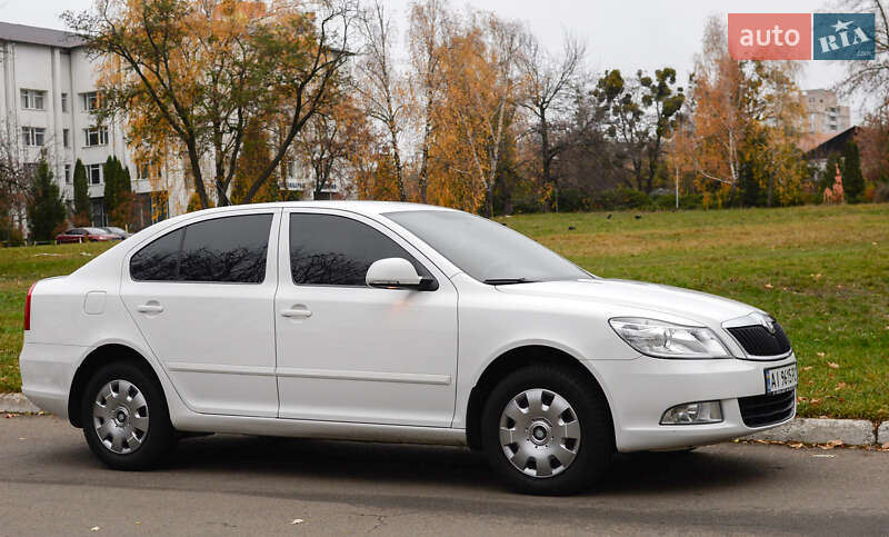 Лифтбек Skoda Octavia 2011 в Киеве фото 4 Лифтбек Skoda Octavia 2011 в Киеве