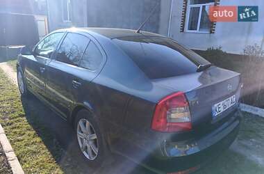 Лифтбек Skoda Octavia 2009 в 