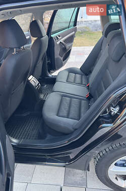 Универсал Skoda Octavia 2011 в 