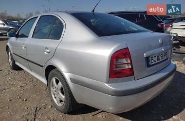 Лифтбек Skoda Octavia 2002 в 