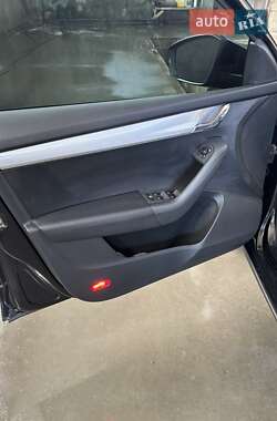 Лифтбек Skoda Octavia 2013 в 