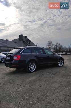 Универсал Skoda Octavia 2017 в Луцке