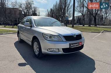Лифтбек Skoda Octavia 2012 в 