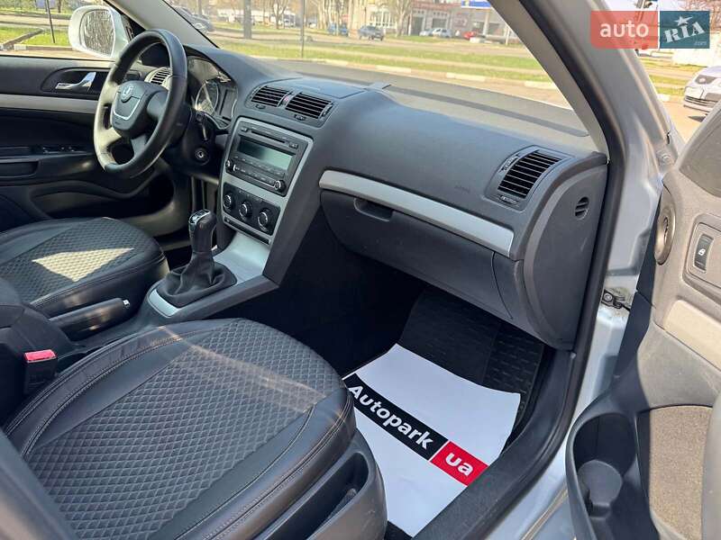 Ліфтбек Skoda Octavia 2012 в Запоріжжі