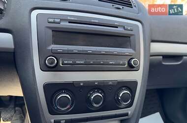 Лифтбек Skoda Octavia 2012 в 