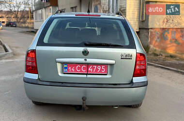 Универсал Skoda Octavia 2009 в 