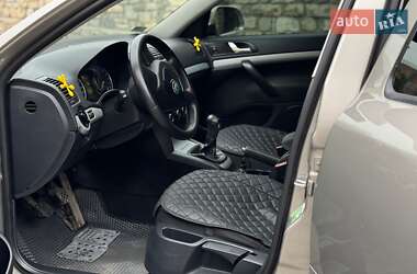 Лифтбек Skoda Octavia 2012 в 