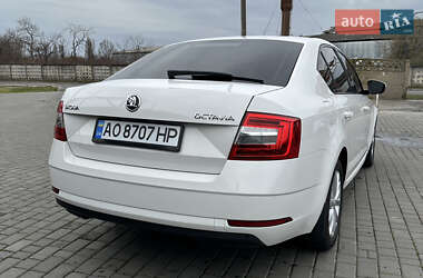 Ліфтбек Skoda Octavia 2017 в 