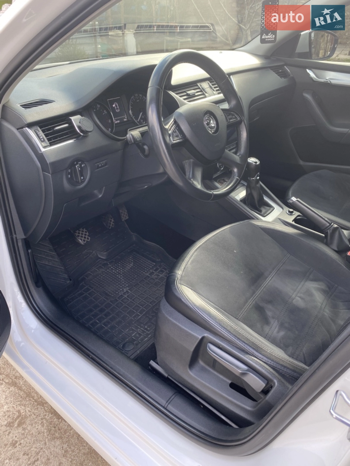 2014 Skoda Octavia - мініатюра 14