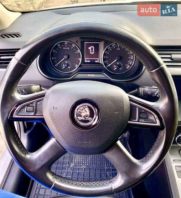 Лифтбек Skoda Octavia 2014 в Николаеве