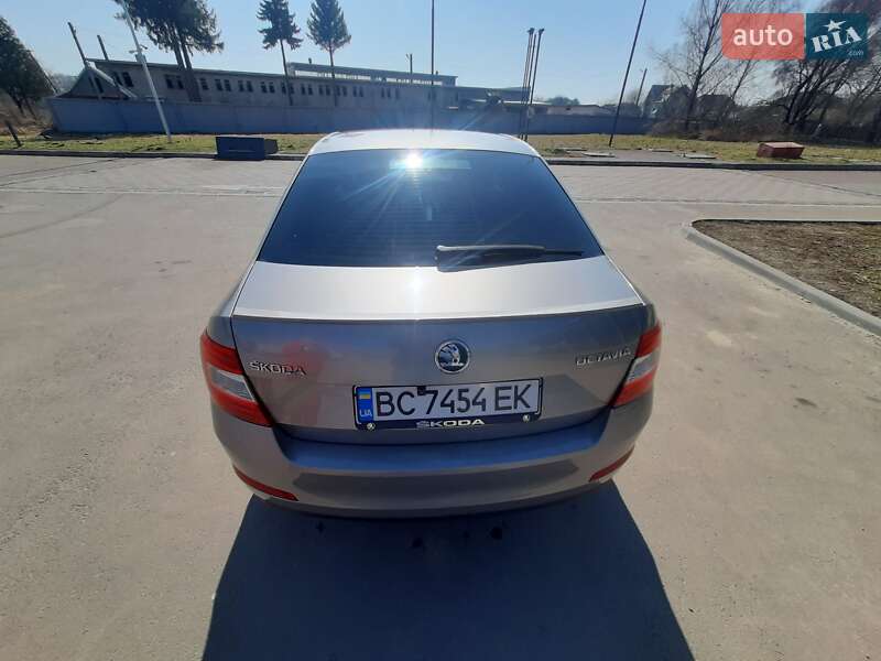 Ліфтбек Skoda Octavia 2014 в Львові