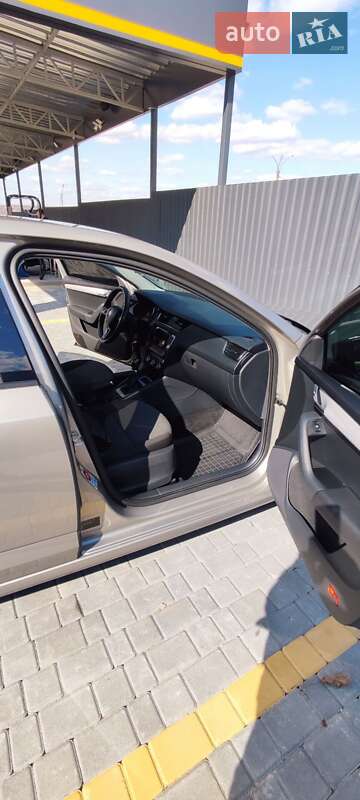 Лифтбек Skoda Octavia 2016 в Харькове