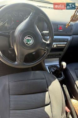 Лифтбек Skoda Octavia 2008 в 
