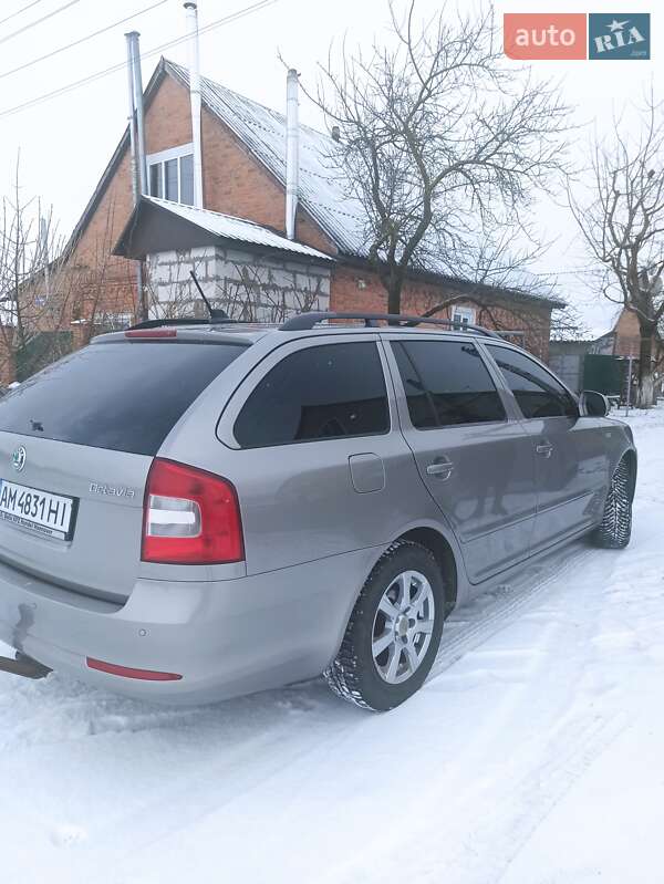 Универсал Skoda Octavia 2012 в Киеве