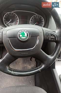 Універсал Skoda Octavia 2012 в 