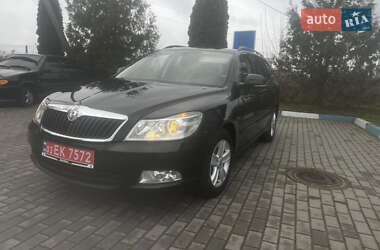 Універсал Skoda Octavia 2010 в 