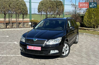 Универсал Skoda Octavia 2012 в Сарнах