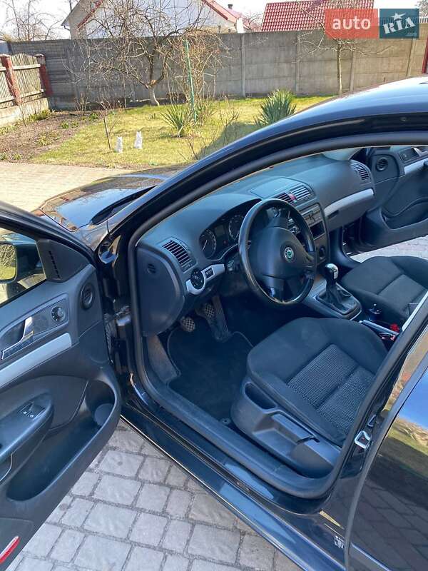 Ліфтбек Skoda Octavia 2007 в Великих Мостах