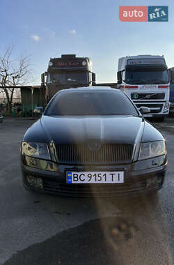 Лифтбек Skoda Octavia 2004 в 