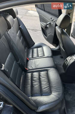 Лифтбек Skoda Octavia 2004 в 