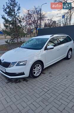 Универсал Skoda Octavia 2017 в 