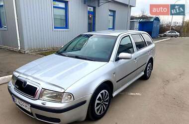 Универсал Skoda Octavia 2002 в 