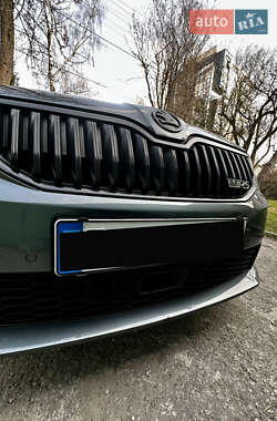Универсал Skoda Octavia 2015 в 