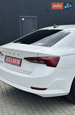 Ліфтбек Skoda Octavia 2021 в 
