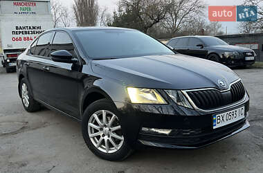 Лифтбек Skoda Octavia 2019 в 