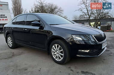 Лифтбек Skoda Octavia 2019 в 