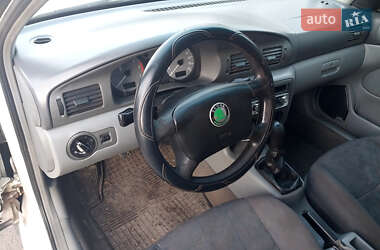 Лифтбек Skoda Octavia 1997 в 