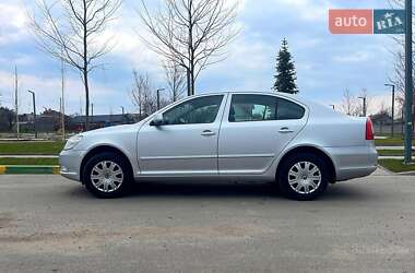 Лифтбек Skoda Octavia 2011 в 