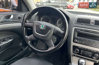 Лифтбек Skoda Octavia 2010 в 