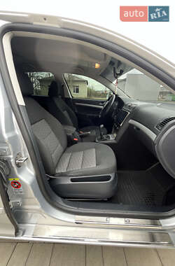 Лифтбек Skoda Octavia 2011 в 