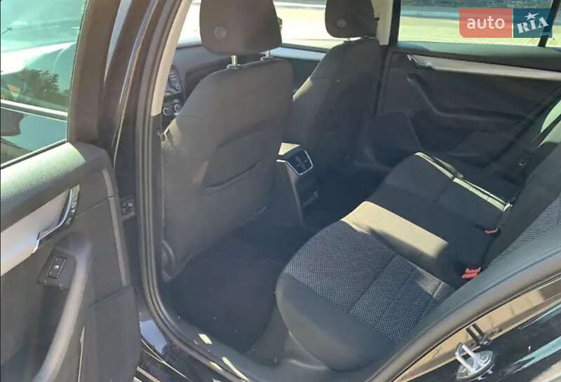 Універсал Skoda Octavia 2016 в Шепетівці