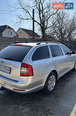 Універсал Skoda Octavia 2012 в 