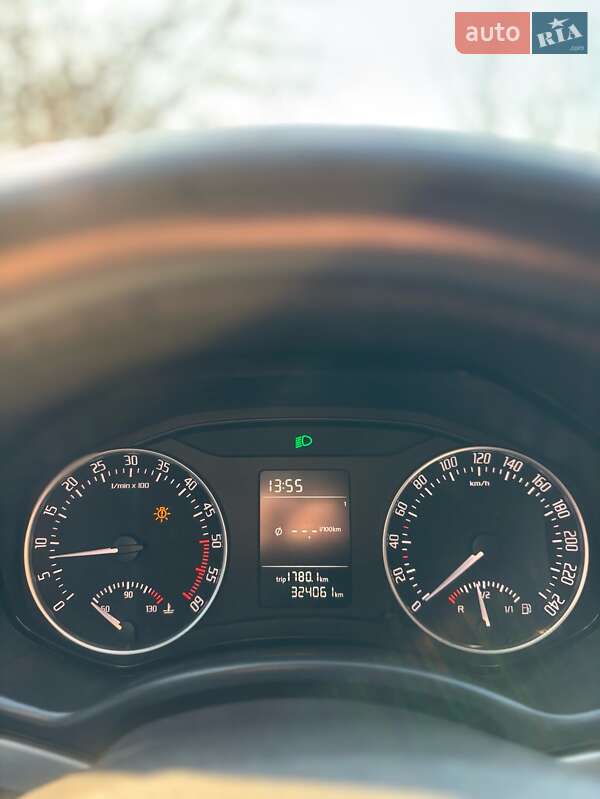 Универсал Skoda Octavia 2012 в Тячеве
