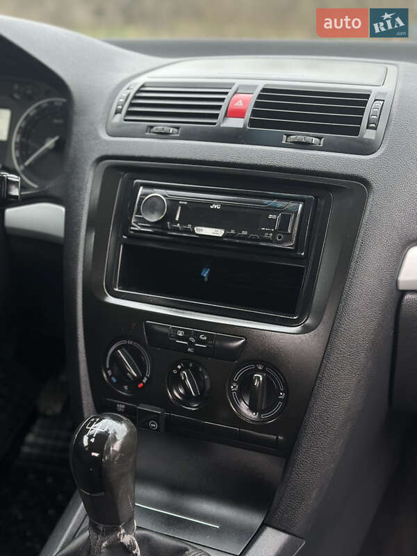 Лифтбек Skoda Octavia 2007 в Каменец-Подольском